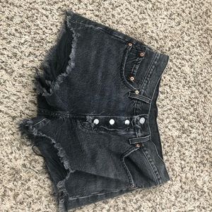 Black High Waisted Levi Jean Shorts